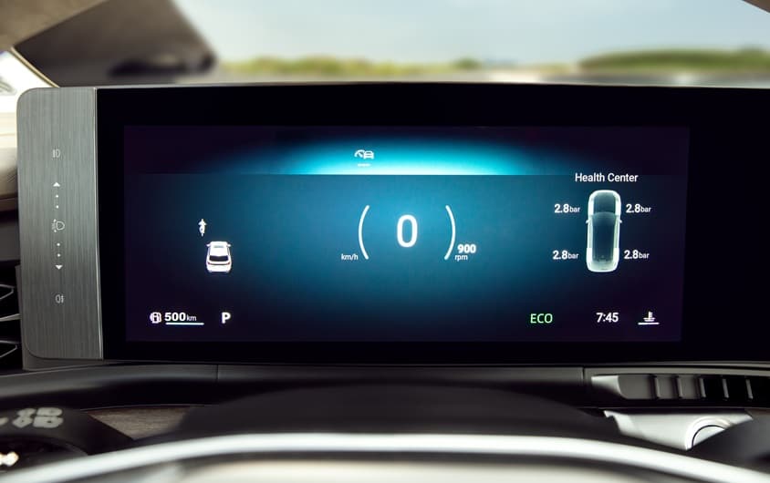 MG RX9 Dashboard Console